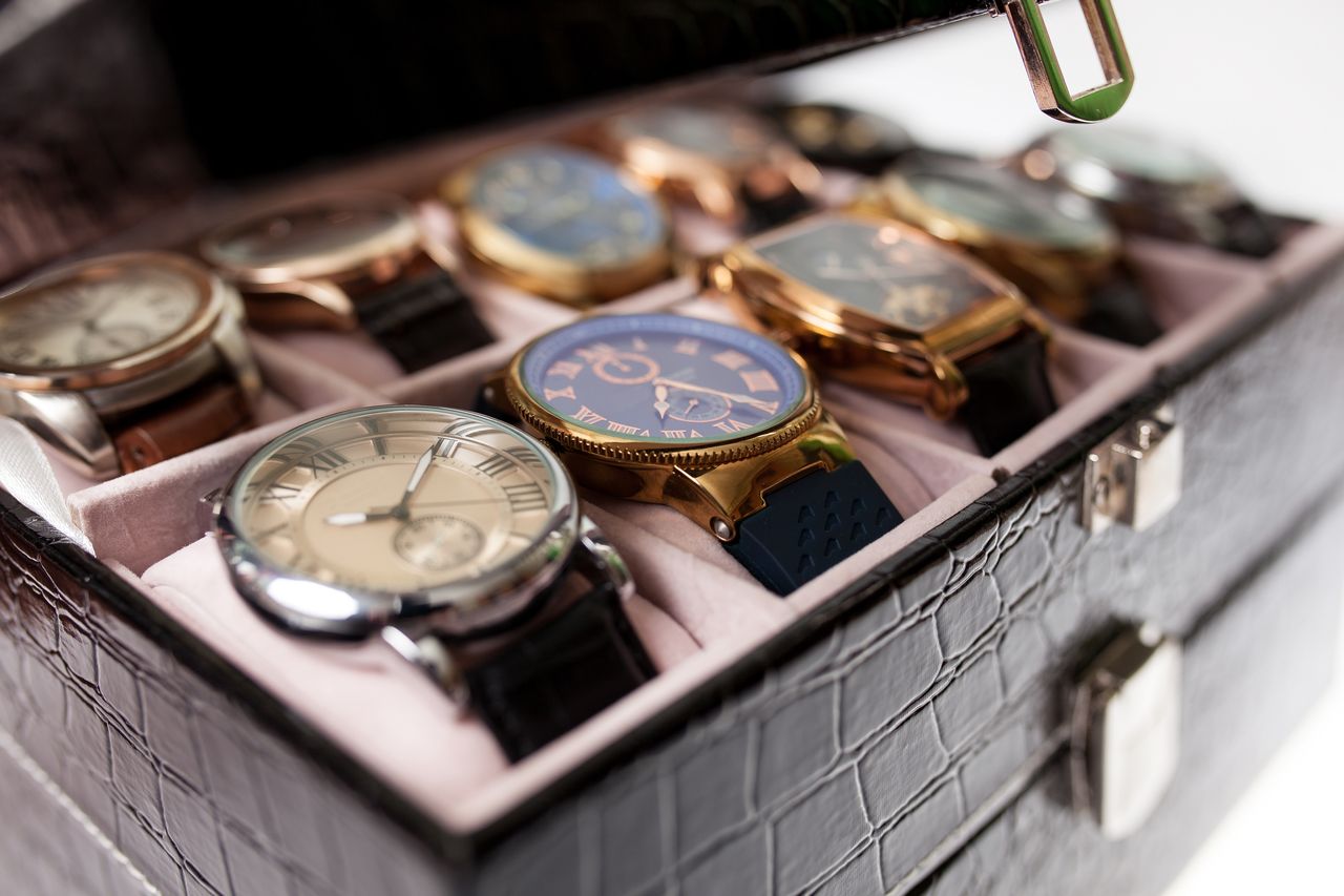 Our selection of the 10 most beautiful watches under 1000€