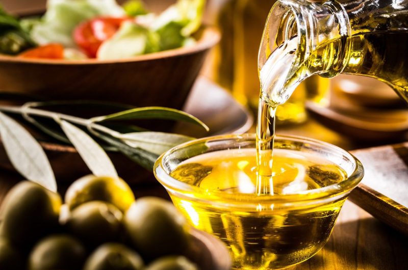 Bienfaits huile olive chien