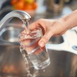 Un tiers de l'eau potable en France contaminée