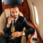 Le secret pour voyager en première classe gratuitement : votre guide en trois étapes pour une expérience de vol de luxe sans dépenser un centime