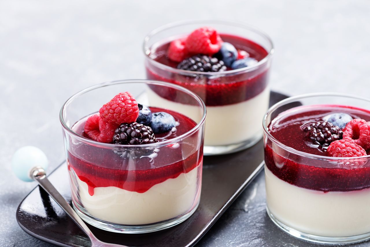 Panna cotta vanille coulis fruits rouges