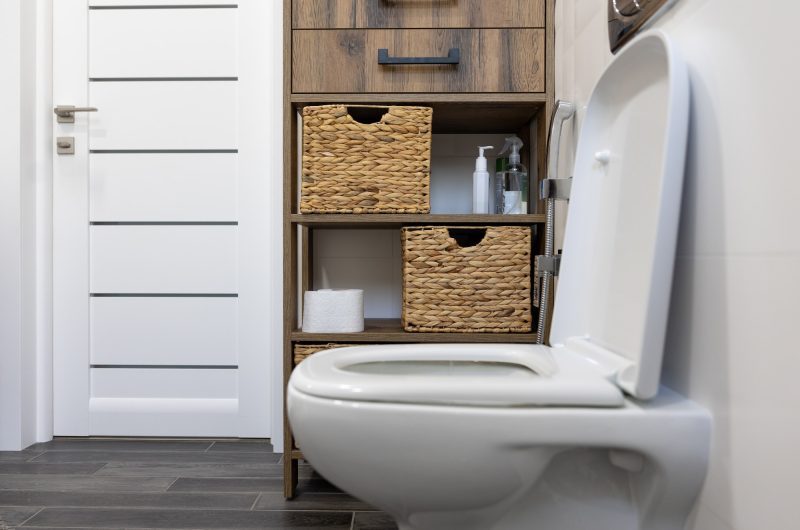 5 Styles de décoration pour transformer vos toilettes avec goût