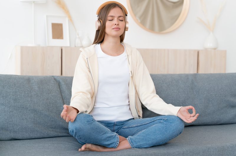 La méditation guidée : un chemin vers l'épanouissement personnel et le bien-être intérieur