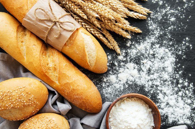 Le secret des boulangers dévoilé : Comment conserver sa baguette fraîche plus longtemps ?