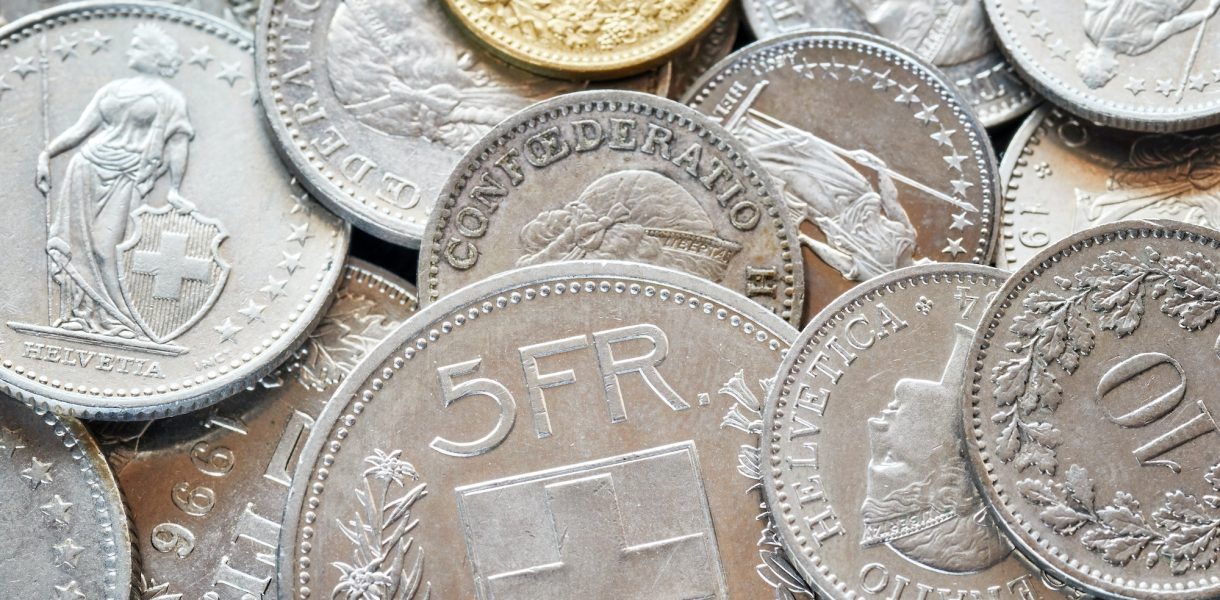 Monnaies françaises : ces pièces en francs peuvent représenter un véritable trésor caché pour celui qui sait les reconnaître