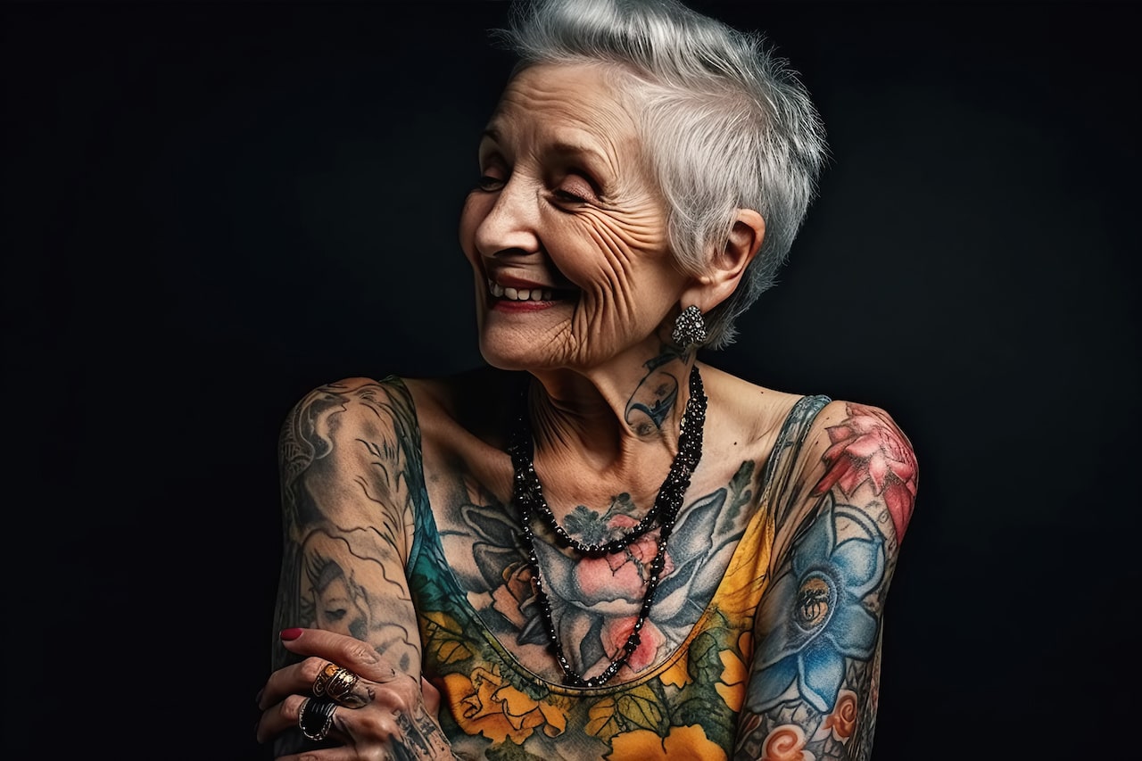 tatouage personne agee 2