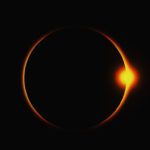 La puissante éclipse solaire d'octobre 2023 lors de la Nouvelle Lune annonce d'importants bouleversements