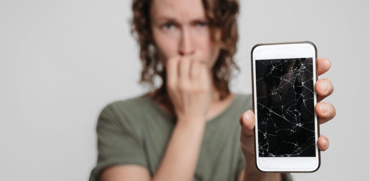 Votre iPhone a un écran brisé ? Ce guide pourrait vous être d'un précieux secours !