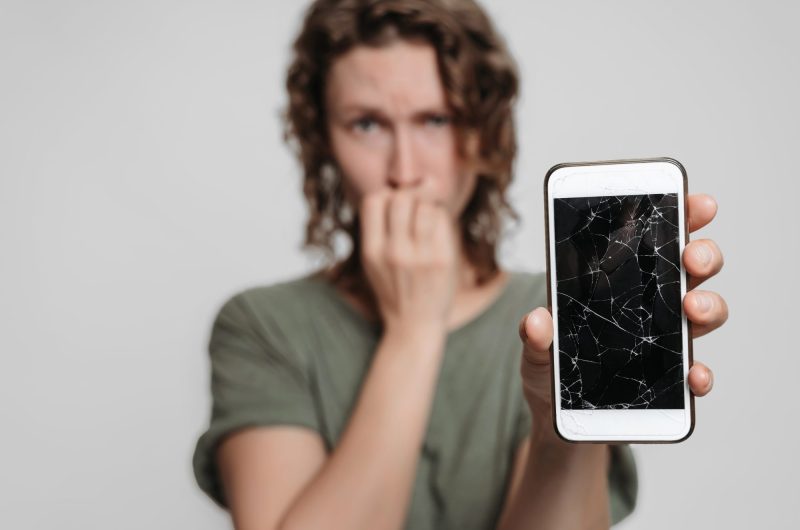 Votre iPhone a un écran brisé ? Ce guide pourrait vous être d'un précieux secours !