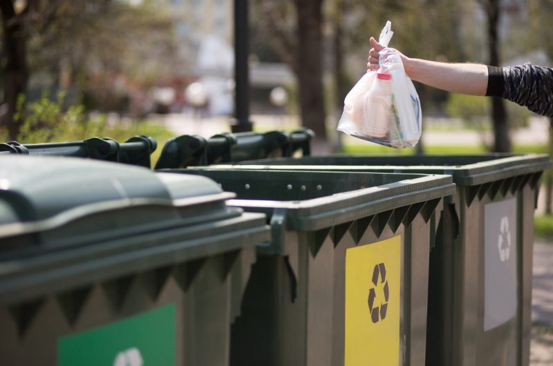 La révolution du tri des déchets : nouvelle poubelle obligatoire pour les biodéchets dès janvier 2024