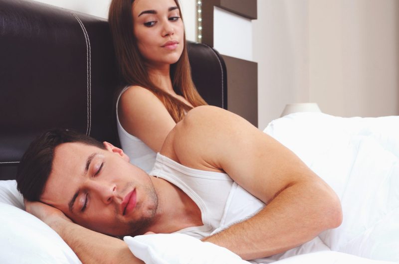 Du mal à dormir avec votre partenaire ? voici le secret scandinave pour un sommeil parfait à 2 !