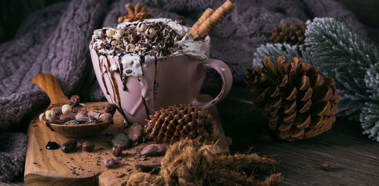 Recette chocolat chaud traditionnel : une recette gourmande et réconfortante pour les amateurs de douceurs