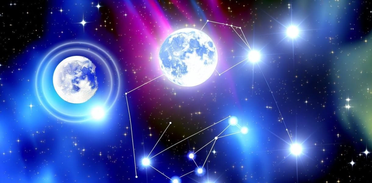 Une représentation artistique de trois constellations spécifiques dans un ciel nocturne, avec la lune en arrière-plan.