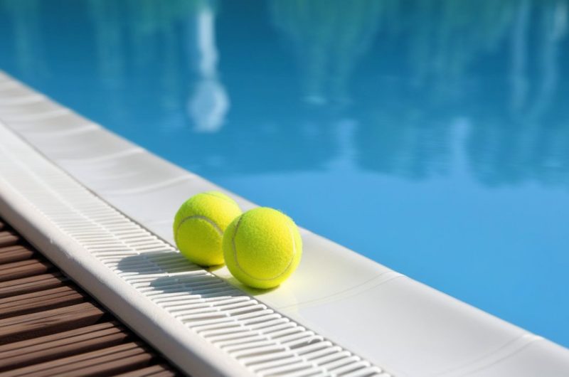 Entretien piscine et spa : comment optimiser l'utilisation des balles de tennis ?