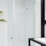 Les secrets pour créer la salle de bains idéale : dimensions et aménagement