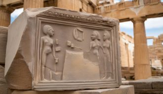 Embarquez pour un voyage fascinant à travers les merveilles archéologiques de la Grèce antique